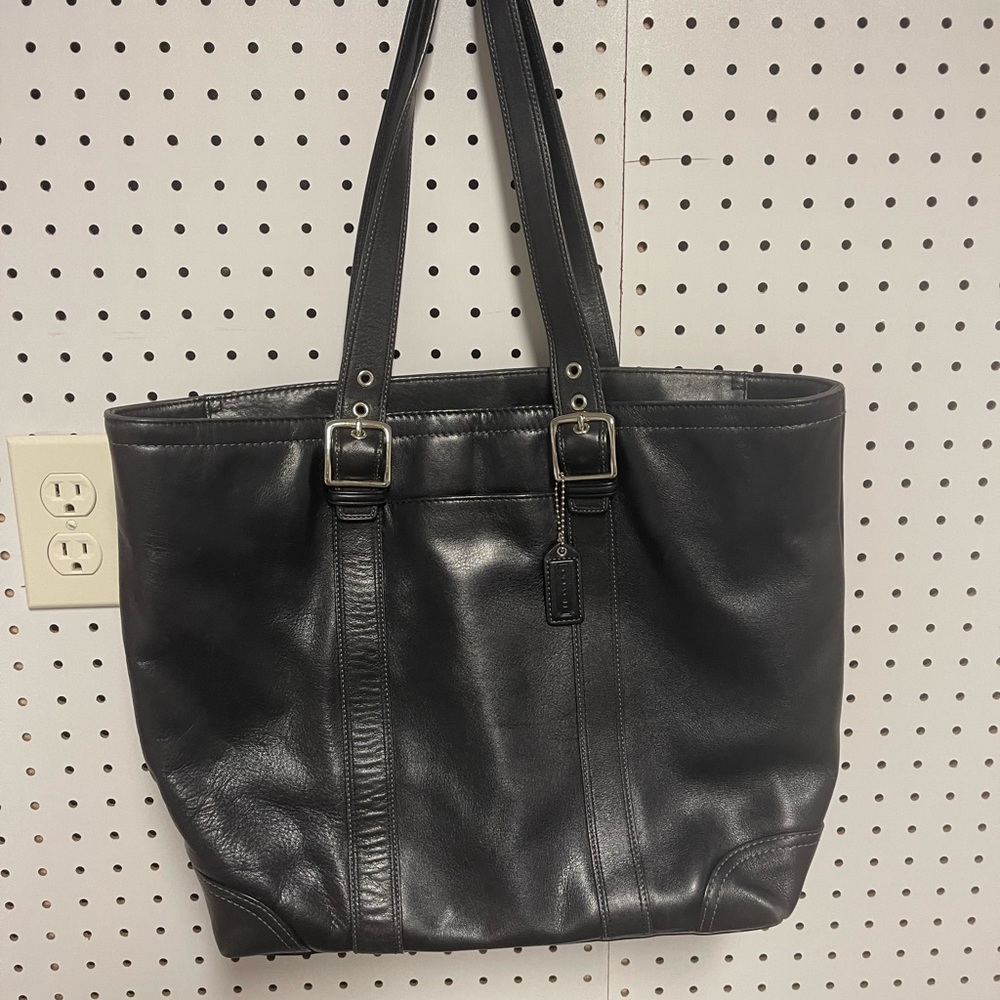 COACH HAMPTON BLACK LEATHER TOTE VINTAGE